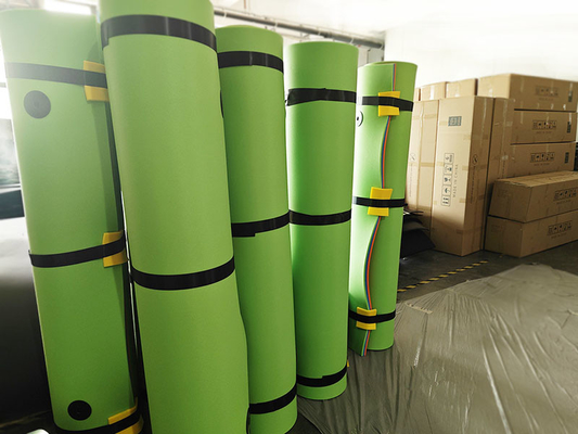 Duurzaamheid Comfort Outdoor XPE Foam Pad Floating Blanket Waterdicht Traanbestendig Aantrekkelijke kleur voor buiten
