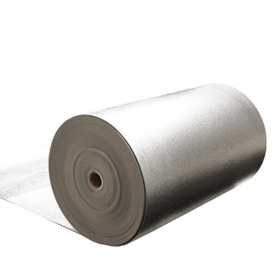 Hoogdichtheids PE-schuim met reflecterende aluminiumfolie aan de zijkant Isolatie onder tapijten Laminat of vinyl
