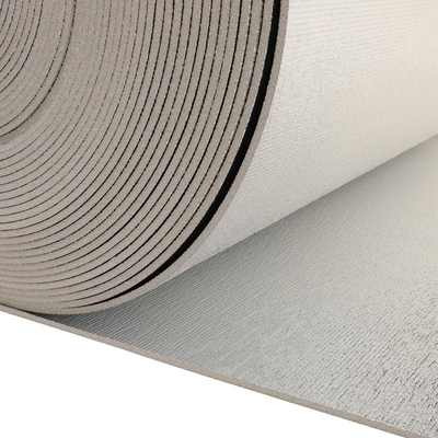 Hoogdichtheids PE-schuim met reflecterende aluminiumfolie aan de zijkant Isolatie onder tapijten Laminat of vinyl