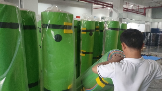 Op maat gemaakt groothandel Floating Pad 3 laag dik schuim Float Mat zwembad meer zwaar werk