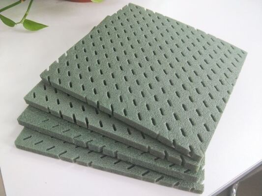 XPE Foam Cushion For Playgrounds & Artificial Grass Landscaping Eco Friendly Material Multi Color Optional
