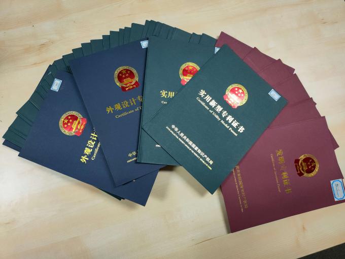 Door elkaar gekoppeld gesloten cel polyolefin schuim XPE / IXPE thermische isolatie plaat voor de bouw en HVAC 12